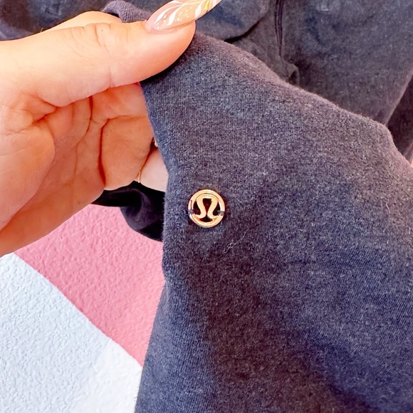 Lululemon Happy Yin Year Sweatpant II in Heathered Inkwell 4 - Picture 9 of 10